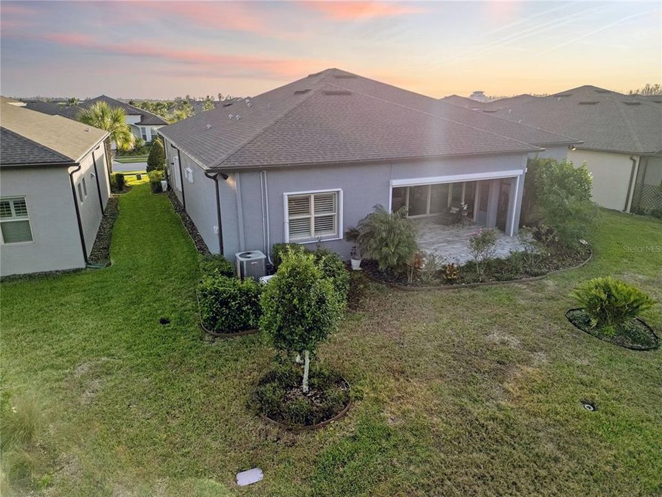 Active With Contract: $799,900 (3 beds, 3 baths, 2496 Square Feet)