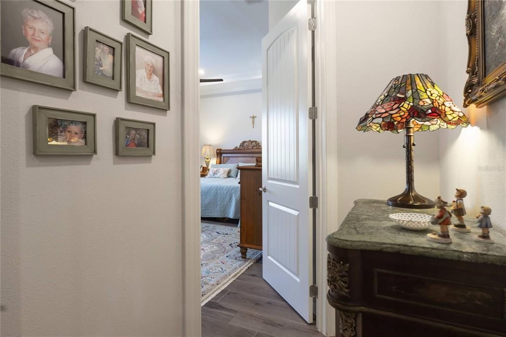 Active With Contract: $799,900 (3 beds, 3 baths, 2496 Square Feet)
