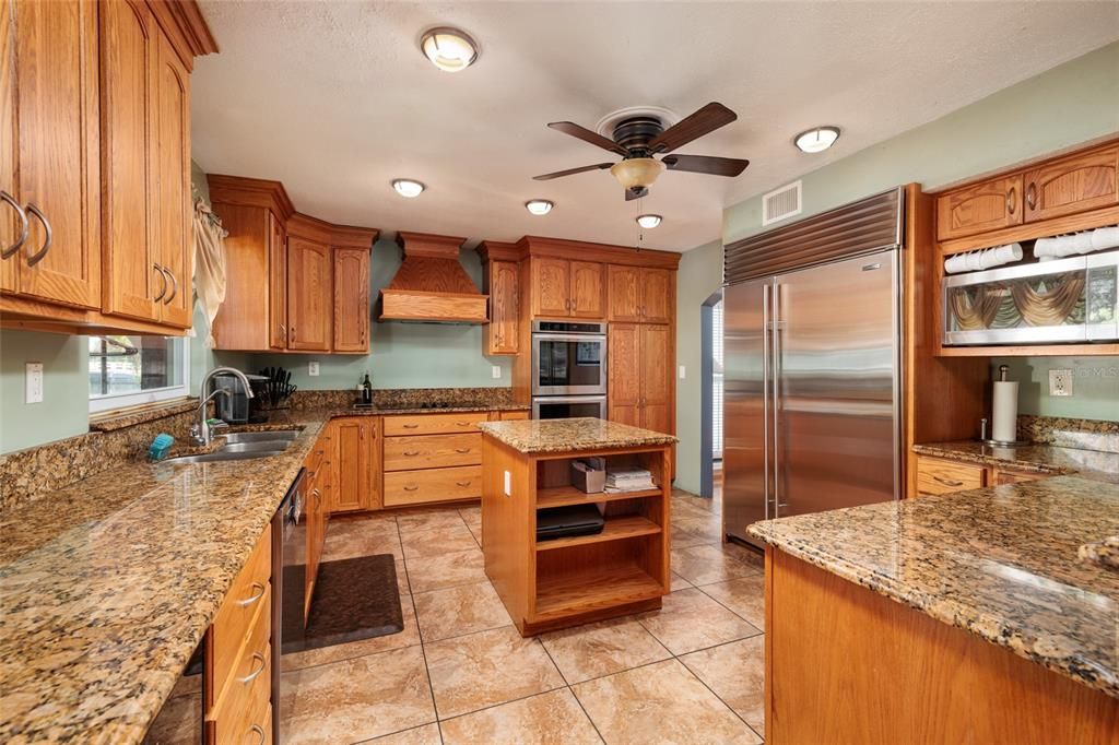 For Sale: $1,820,000 (5 beds, 3 baths, 3298 Square Feet)