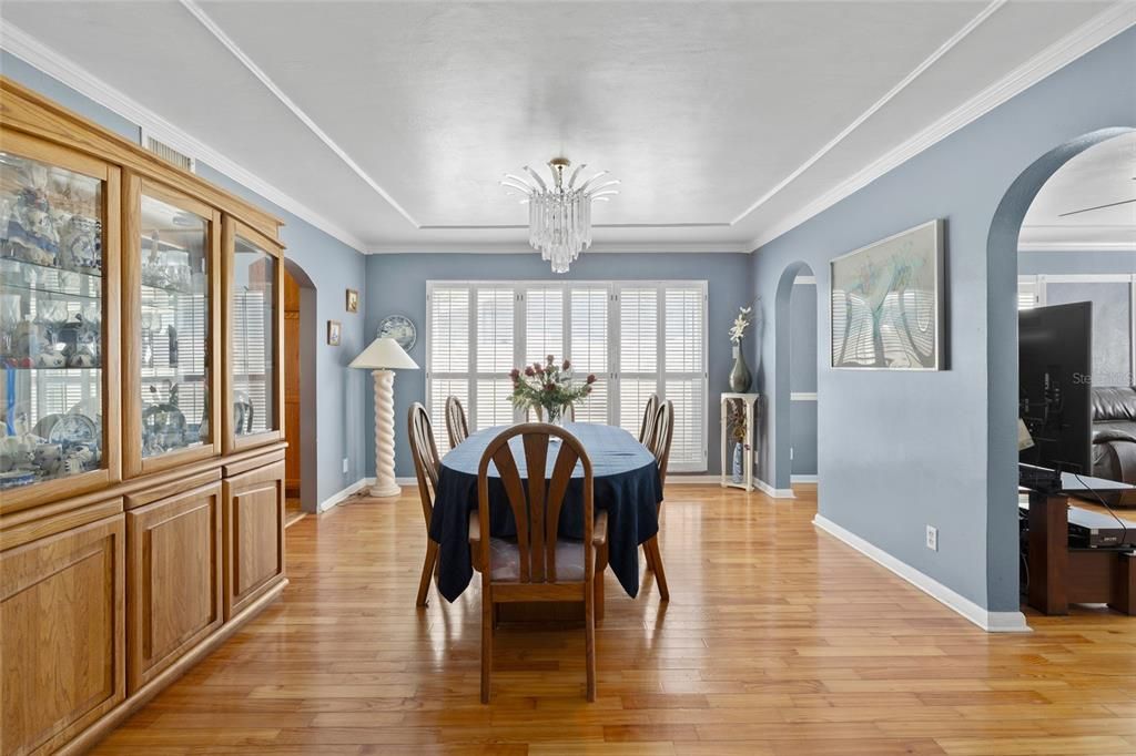 For Sale: $1,820,000 (5 beds, 3 baths, 3298 Square Feet)