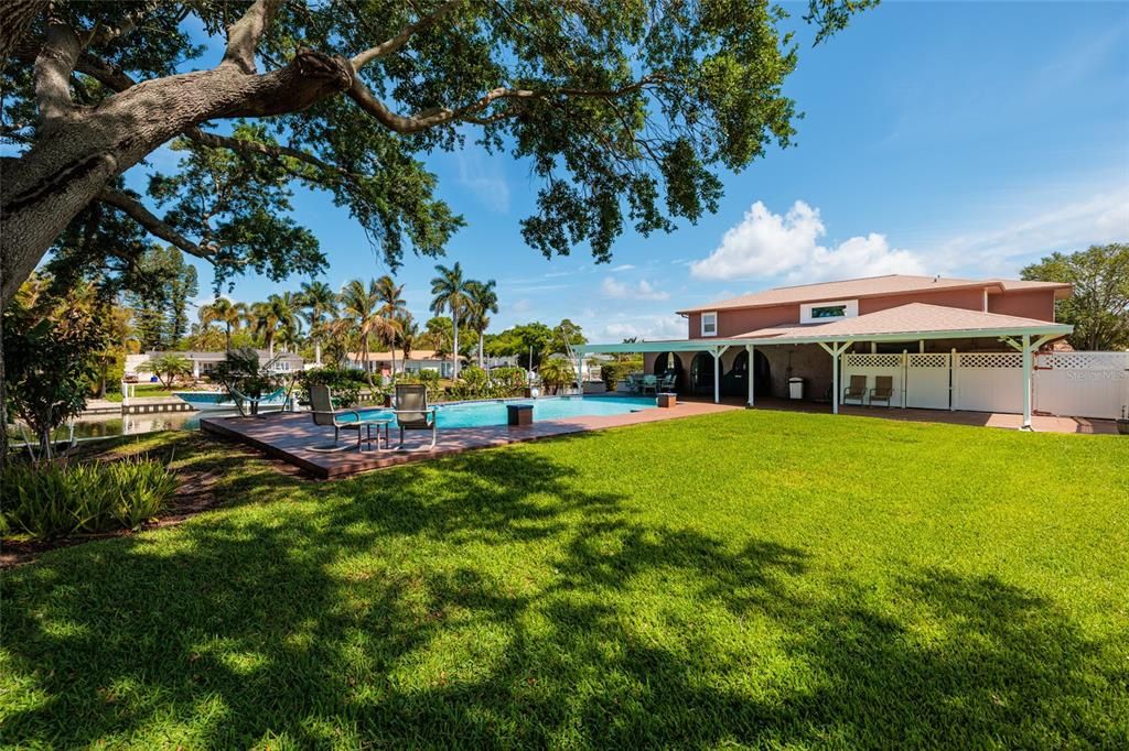 For Sale: $1,820,000 (5 beds, 3 baths, 3298 Square Feet)
