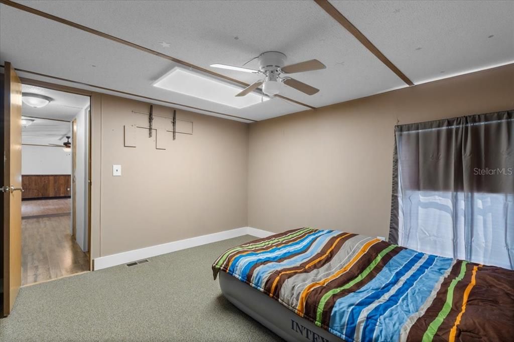 En Venta: $224,900 (2 camas, 1 baños, 784 Pies cuadrados)