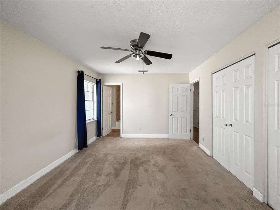 For Sale: $315,000 (4 beds, 2 baths, 1714 Square Feet)