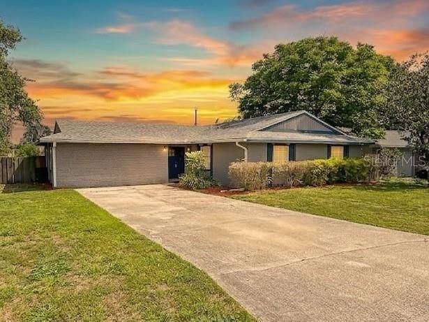 For Sale: $315,000 (4 beds, 2 baths, 1714 Square Feet)