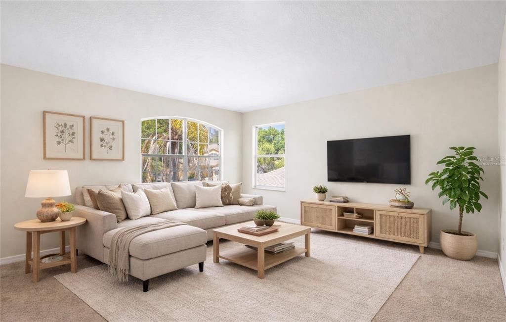 Activo con contrato: $305,000 (4 camas, 2 baños, 1754 Pies cuadrados)