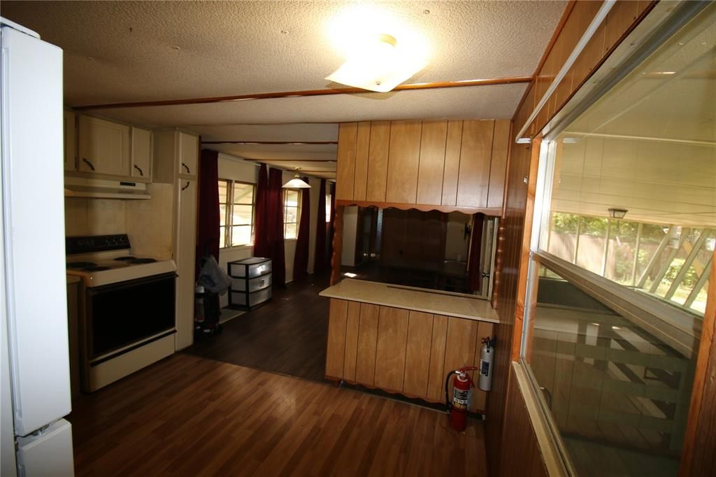 For Rent: $750 (2 beds, 1 baths, 672 Square Feet)