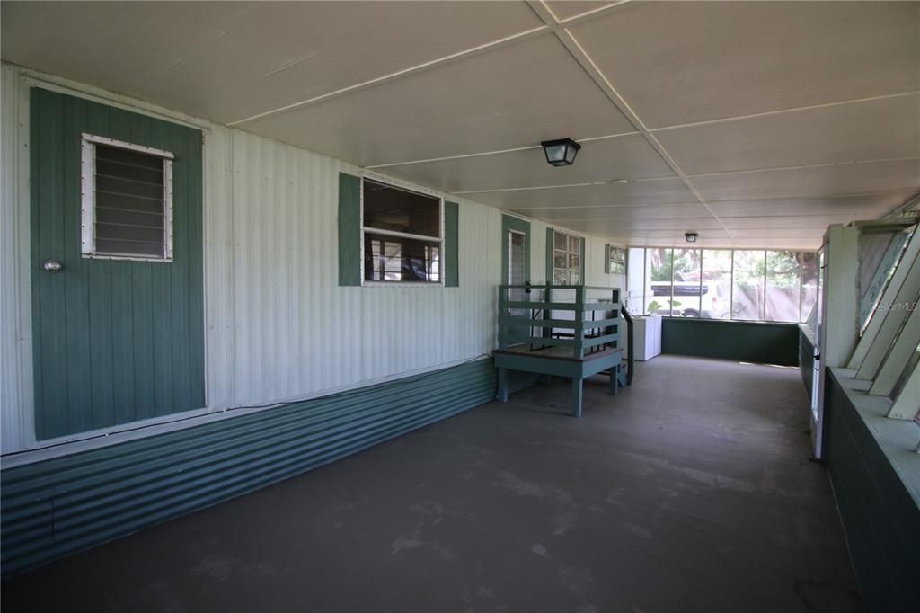 For Rent: $750 (2 beds, 1 baths, 672 Square Feet)