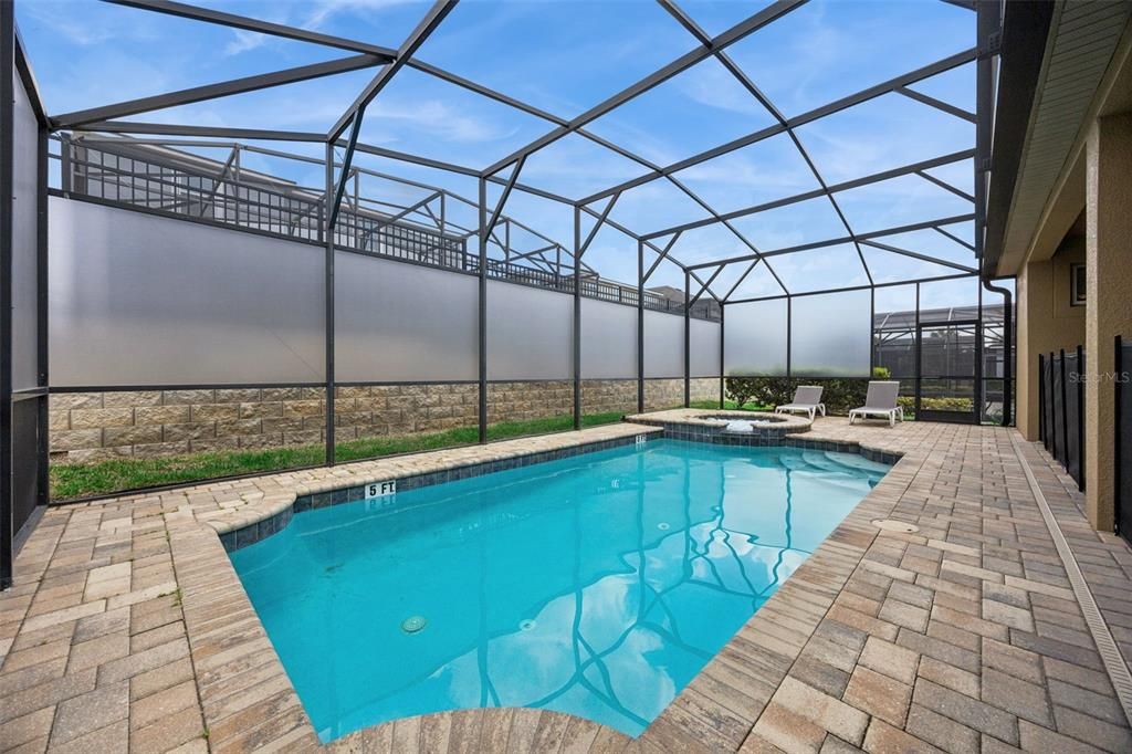 Active With Contract: $699,000 (9 beds, 6 baths, 4363 Square Feet)