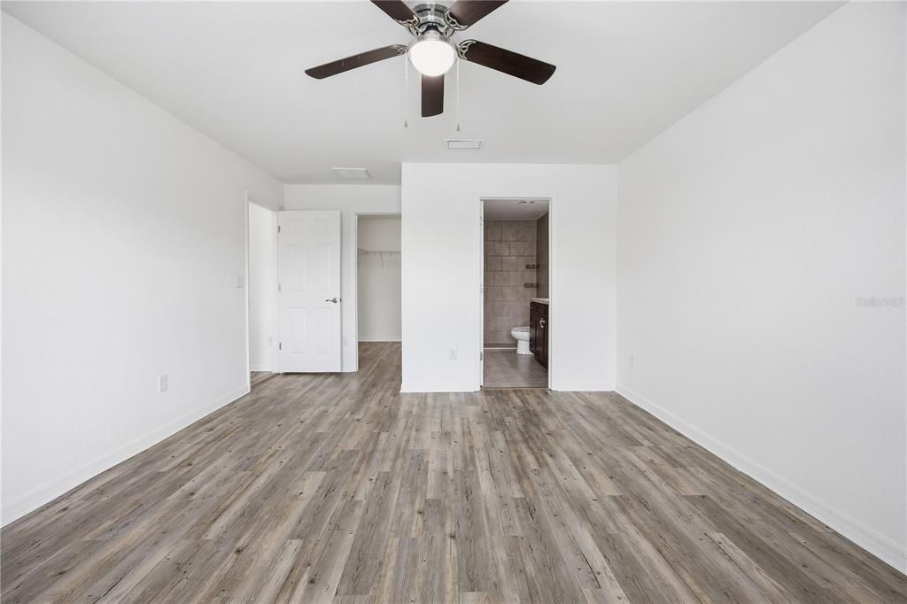 En Venta: $229,900 (3 camas, 2 baños, 1398 Pies cuadrados)