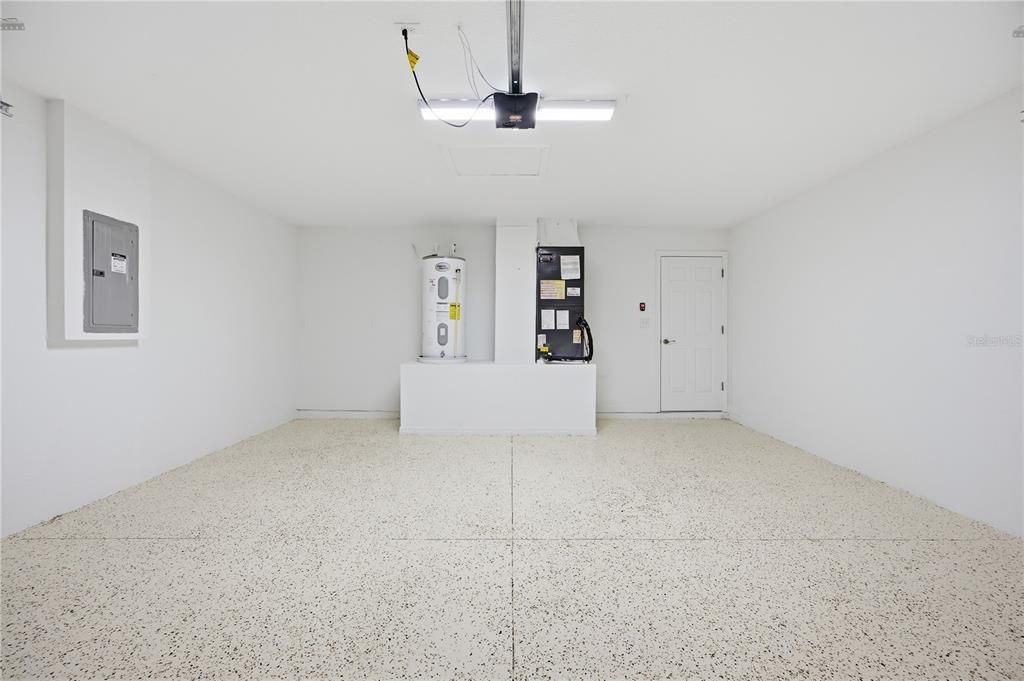 En Venta: $229,900 (3 camas, 2 baños, 1398 Pies cuadrados)