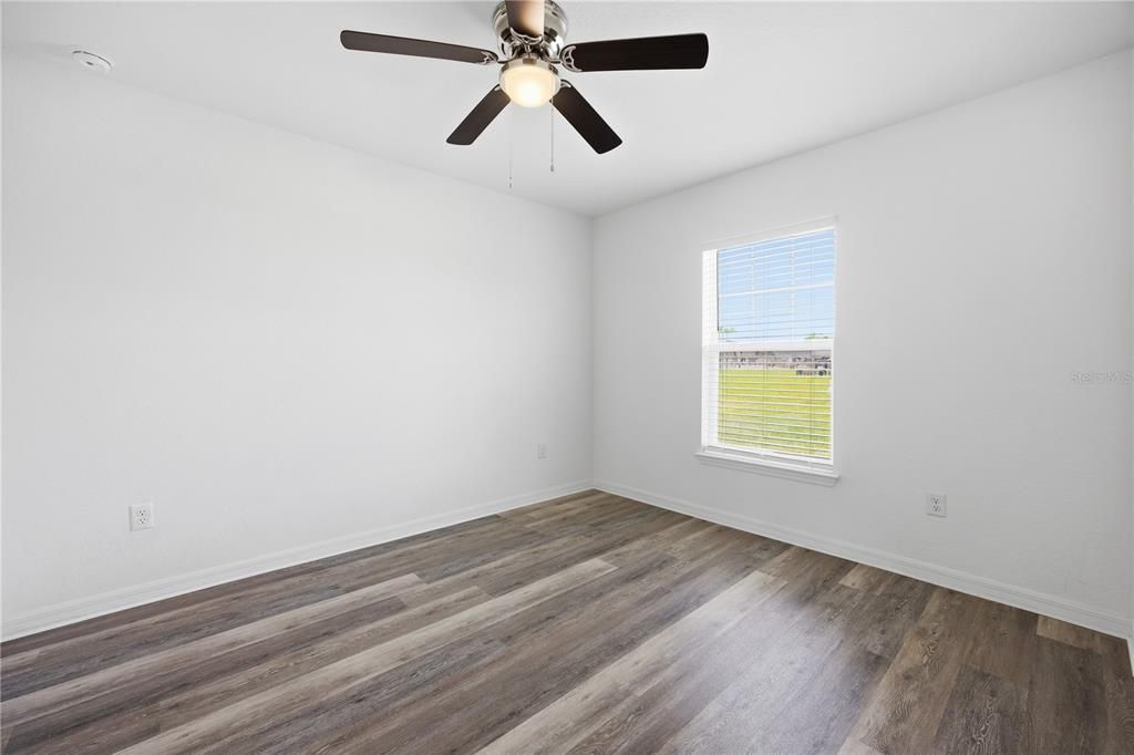 En Venta: $229,900 (3 camas, 2 baños, 1398 Pies cuadrados)