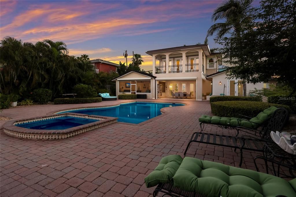 For Sale: $3,500,000 (4 beds, 4 baths, 3278 Square Feet)