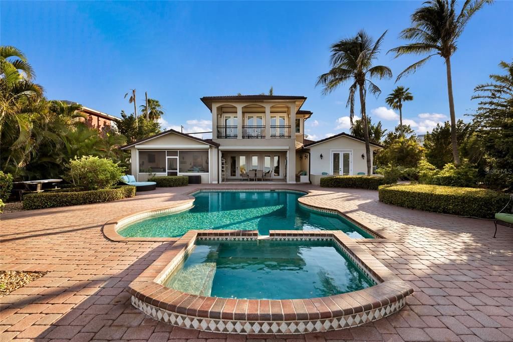 For Sale: $3,500,000 (4 beds, 4 baths, 3278 Square Feet)