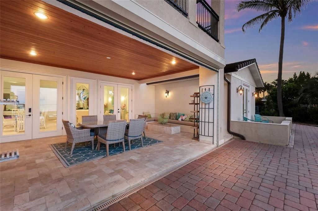 For Sale: $3,500,000 (4 beds, 4 baths, 3278 Square Feet)
