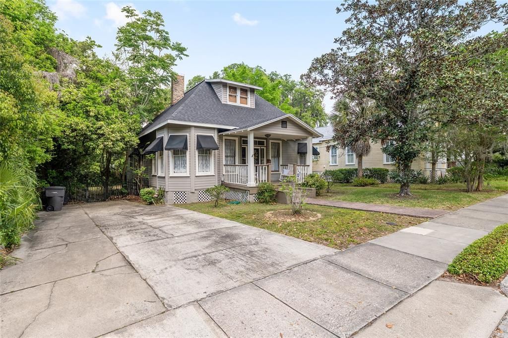 На продажу: $424,900 (4 спален, 2 ванн, 2032 Квадратных фут)