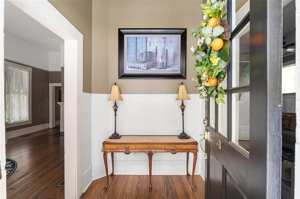 На продажу: $424,900 (4 спален, 2 ванн, 2032 Квадратных фут)