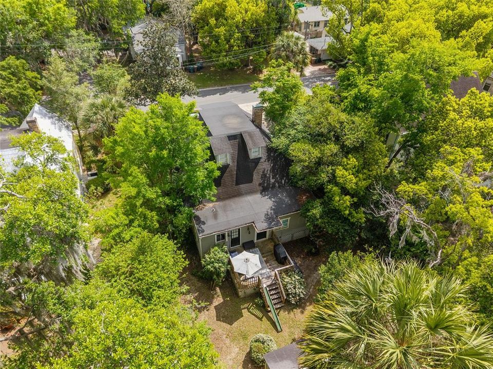 На продажу: $424,900 (4 спален, 2 ванн, 2032 Квадратных фут)