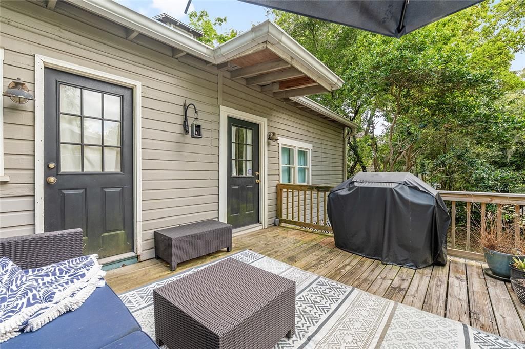 На продажу: $424,900 (4 спален, 2 ванн, 2032 Квадратных фут)