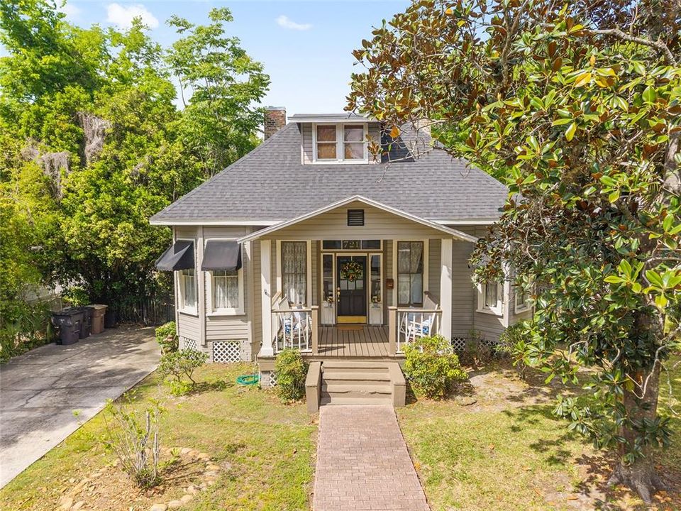 На продажу: $424,900 (4 спален, 2 ванн, 2032 Квадратных фут)