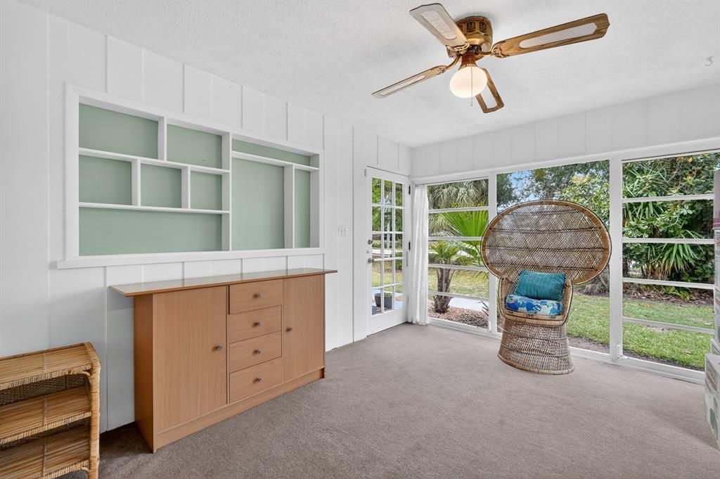 待售: $325,000 (3 贝兹, 1 浴室, 1732 平方英尺)