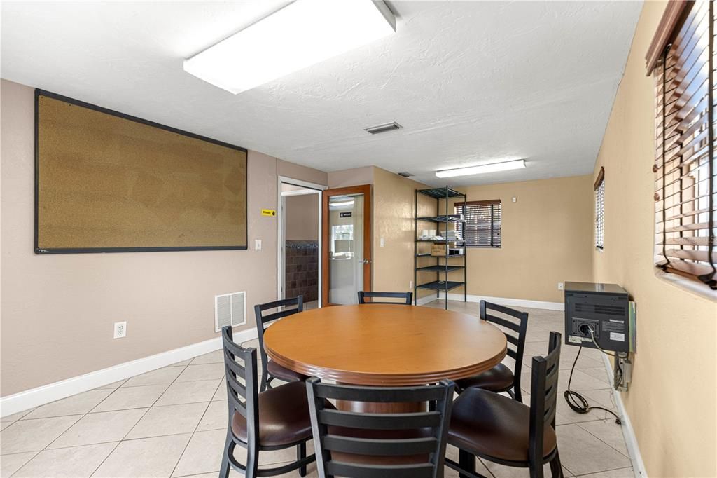 Activo con contrato: $529,000 (0 camas, 0 baños, 1194 Pies cuadrados)