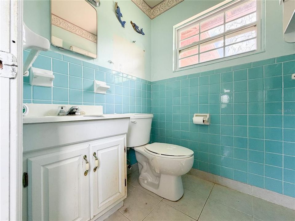 Active With Contract: $162,000 (3 beds, 2 baths, 1765 Square Feet)
