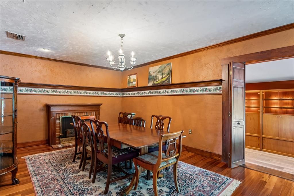 En Venta: $375,000 (3 camas, 2 baños, 2180 Pies cuadrados)
