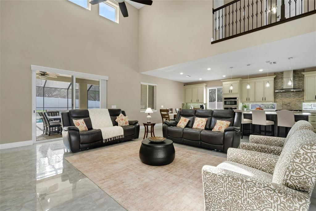 For Sale: $1,075,000 (5 beds, 5 baths, 3752 Square Feet)