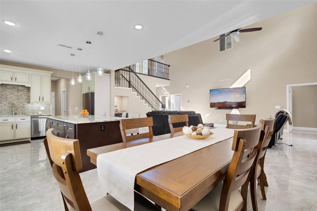 For Sale: $1,075,000 (5 beds, 5 baths, 3752 Square Feet)
