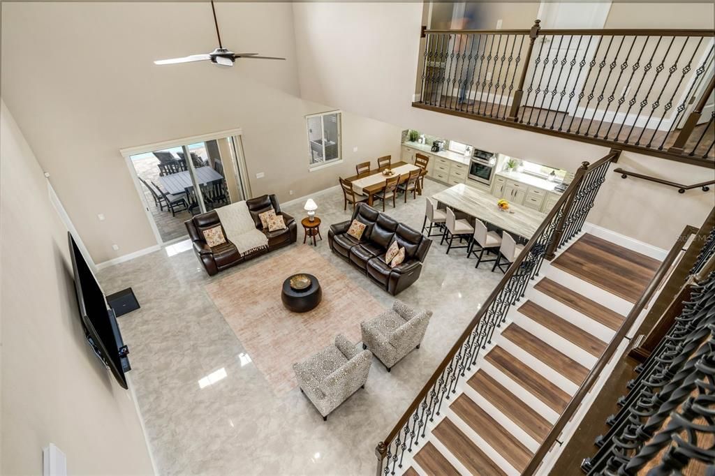 For Sale: $1,075,000 (5 beds, 5 baths, 3752 Square Feet)