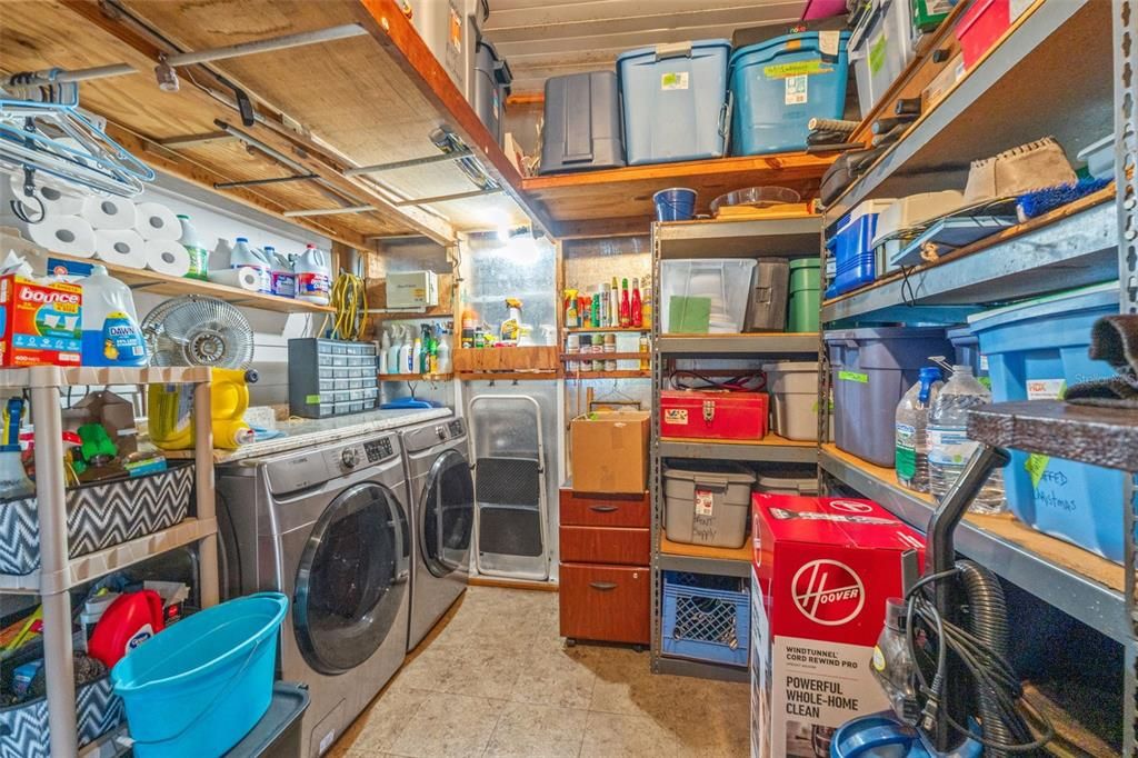На продажу: $152,000 (3 спален, 2 ванн, 1196 Квадратных фут)