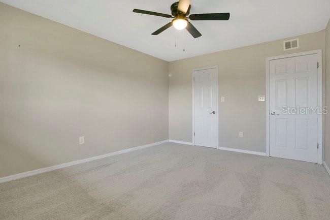 For Sale: $114,000 (2 beds, 1 baths, 881 Square Feet)