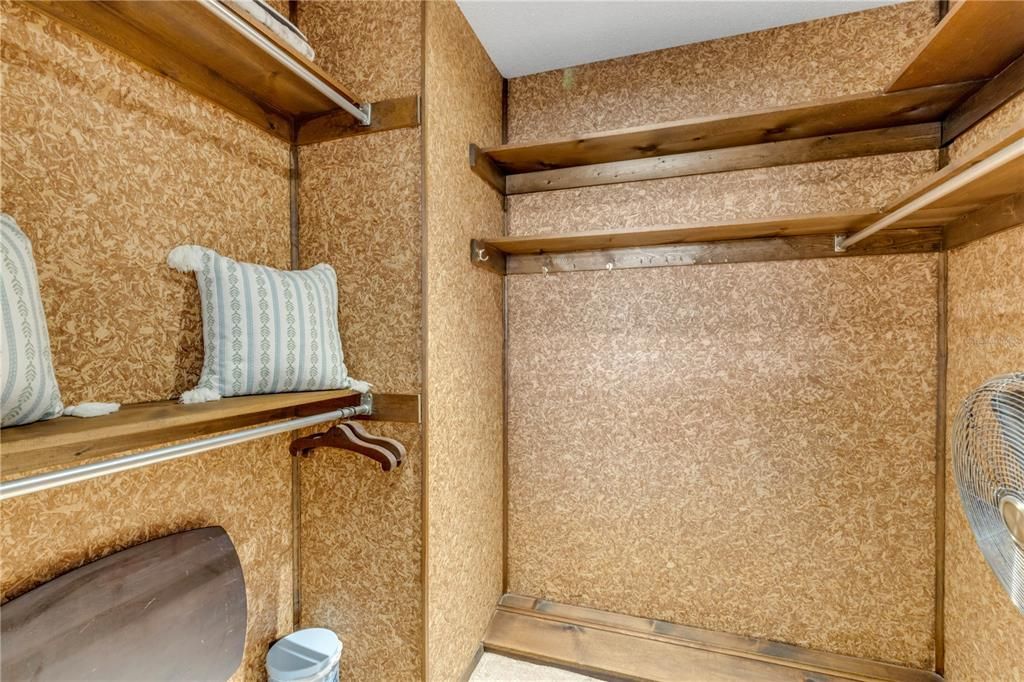 Activo con contrato: $598,000 (3 camas, 2 baños, 1583 Pies cuadrados)