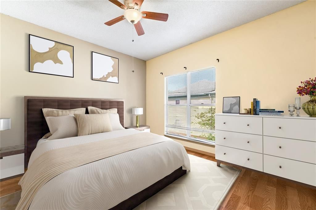 For Sale: $172,900 (2 beds, 2 baths, 990 Square Feet)