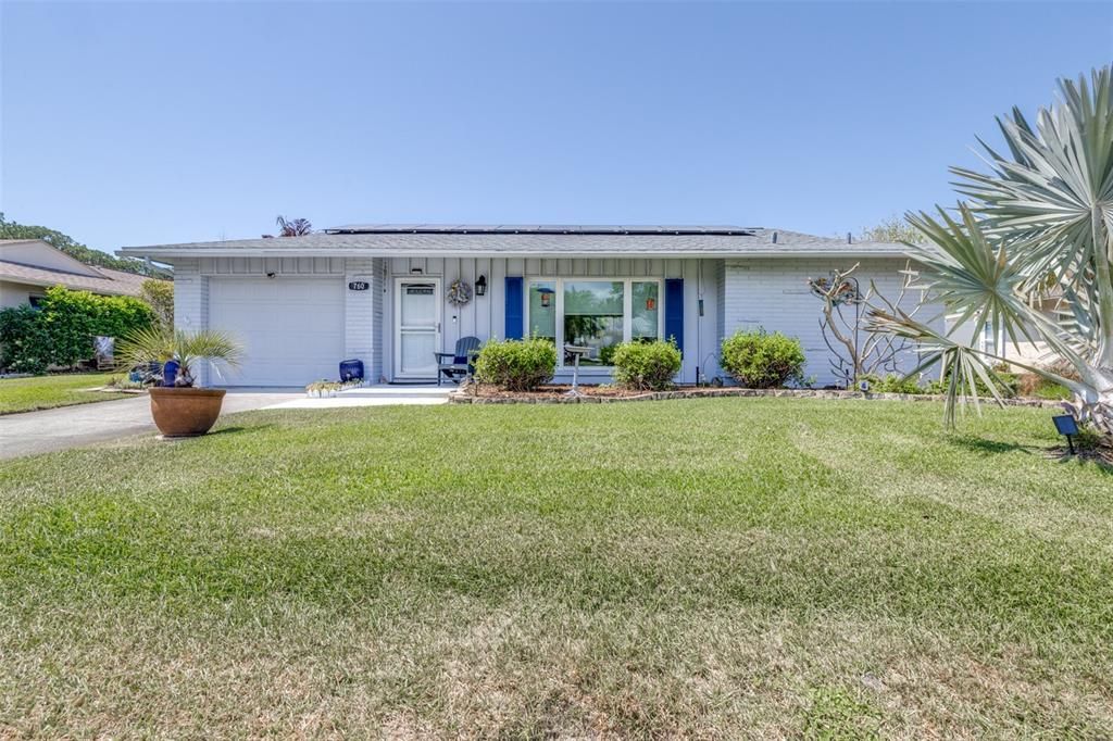Activo con contrato: $354,000 (2 camas, 2 baños, 1306 Pies cuadrados)