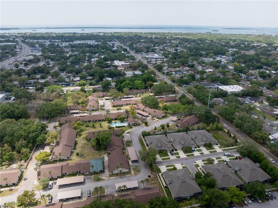 На продажу: $214,000 (2 спален, 2 ванн, 970 Квадратных фут)