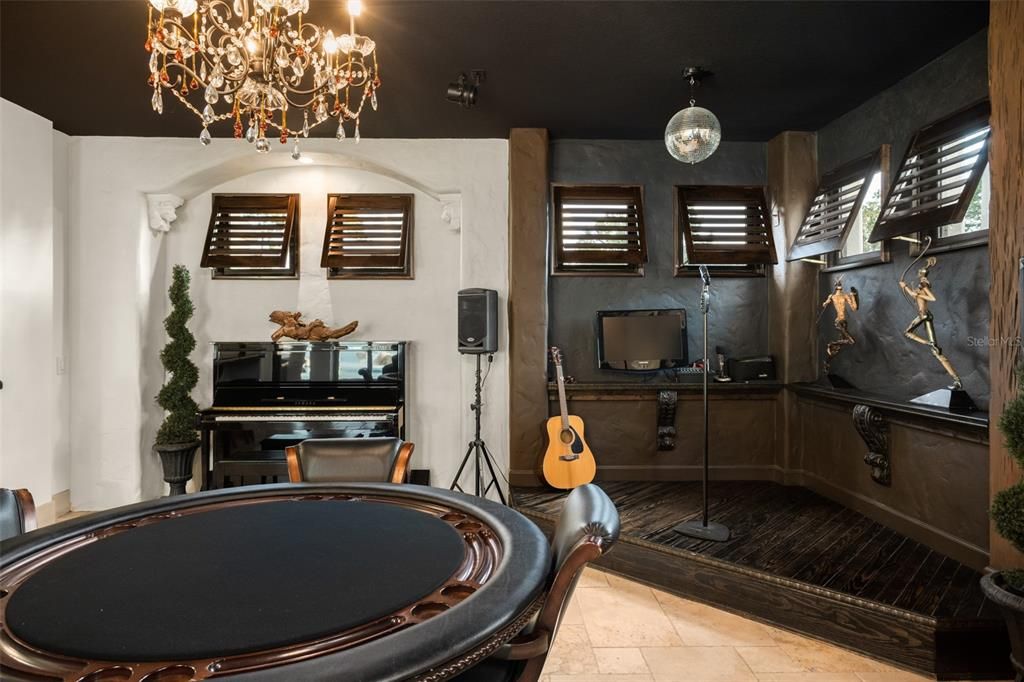 En Venta: $1,450,000 (4 camas, 3 baños, 4301 Pies cuadrados)