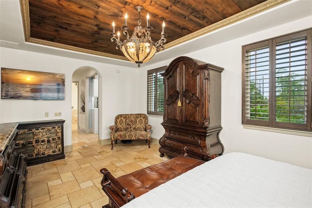 En Venta: $1,450,000 (4 camas, 3 baños, 4301 Pies cuadrados)
