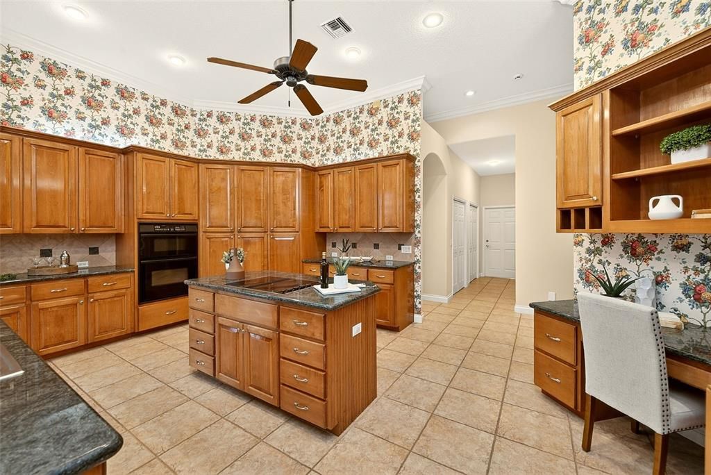 Active With Contract: $1,289,000 (4 beds, 4 baths, 3805 Square Feet)
