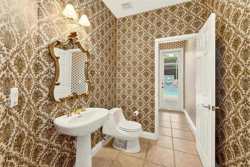 Active With Contract: $1,289,000 (4 beds, 4 baths, 3805 Square Feet)