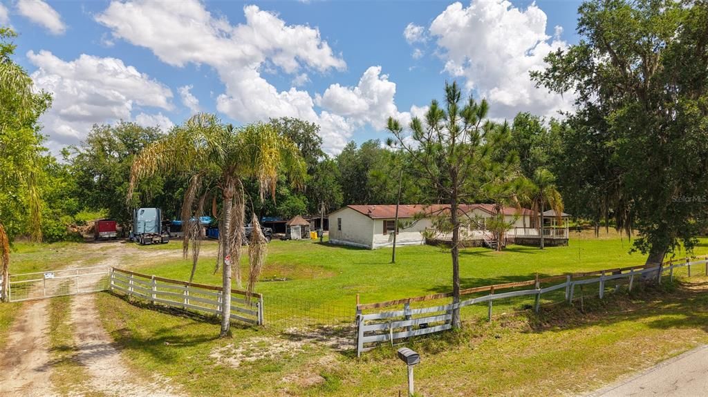 En Venta: $1,499,900 (5 camas, 3 baños, 2356 Pies cuadrados)
