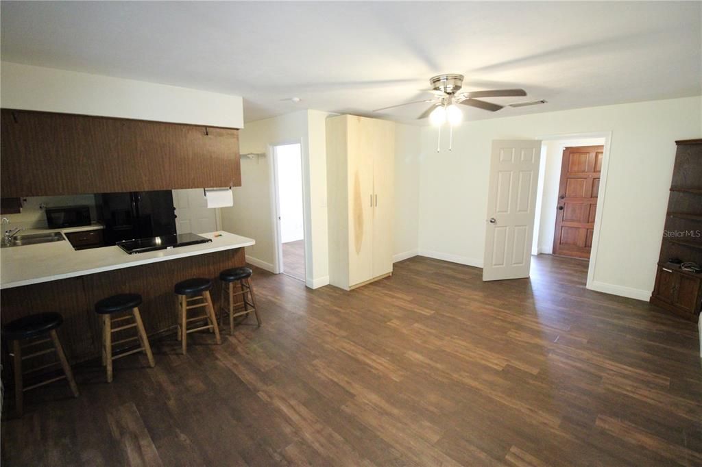 En Renta: $2,000 (3 camas, 2 baños, 1344 Pies cuadrados)