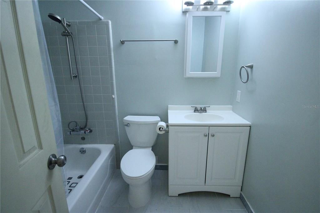 En Renta: $2,000 (3 camas, 2 baños, 1344 Pies cuadrados)