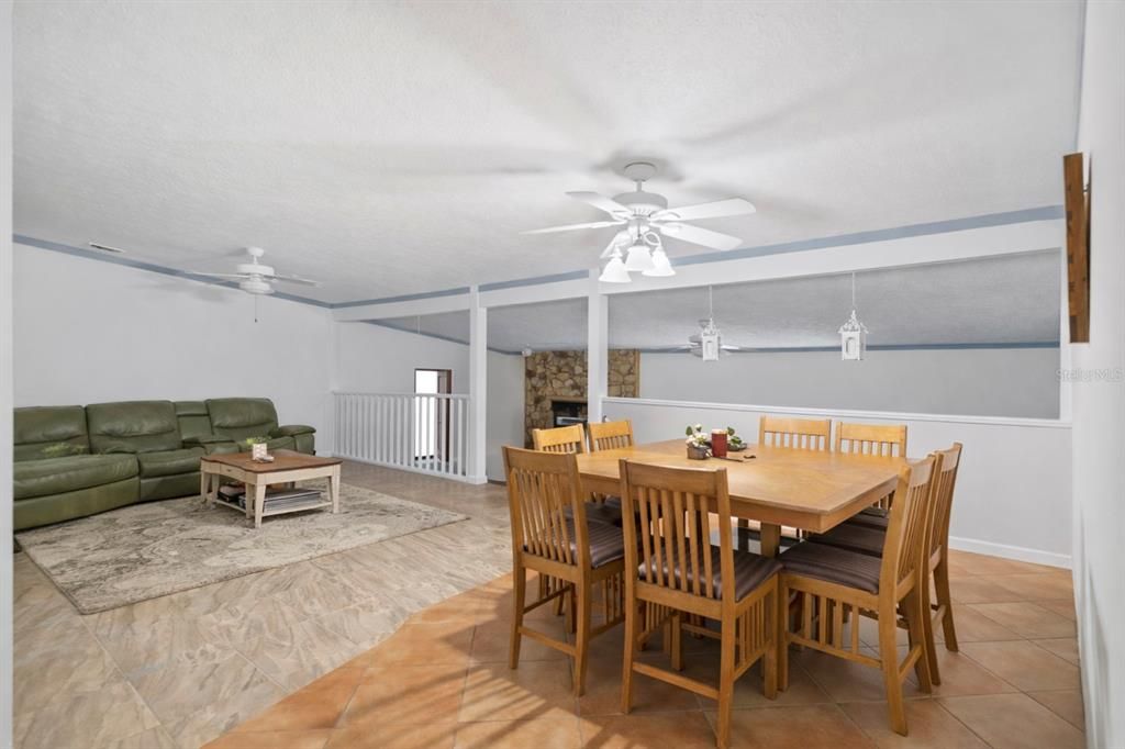 待售: $1,499,000 (0 贝兹, 0 浴室, 3572 平方英尺)