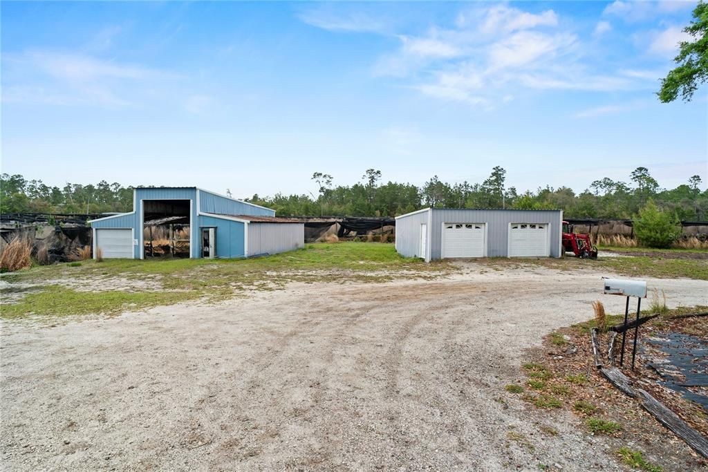 待售: $1,499,000 (40.74 acres)