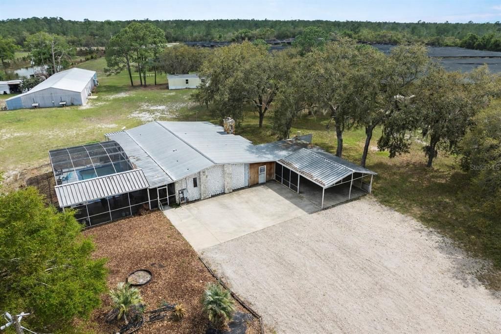 待售: $1,499,000 (40.74 acres)