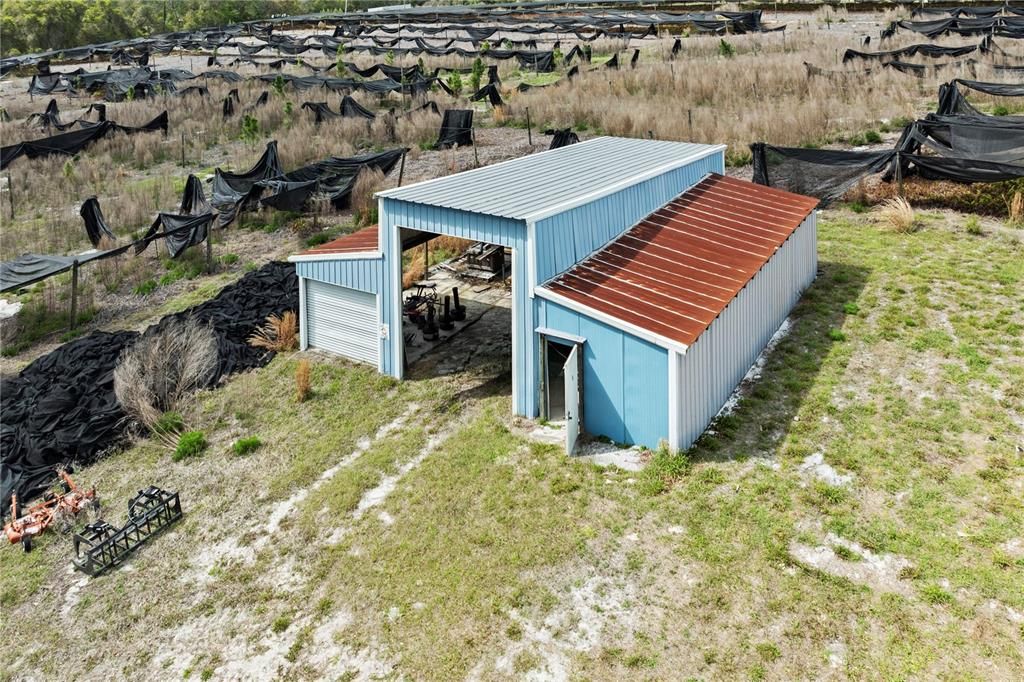 待售: $1,499,000 (40.74 acres)