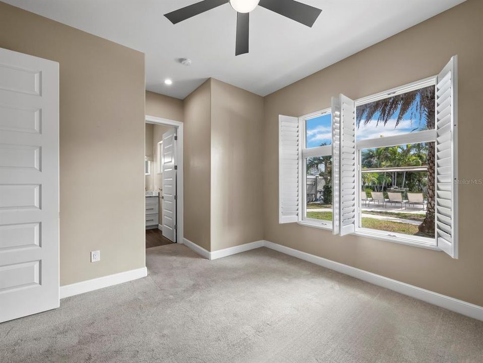 For Sale: $1,500,000 (3 beds, 3 baths, 3163 Square Feet)