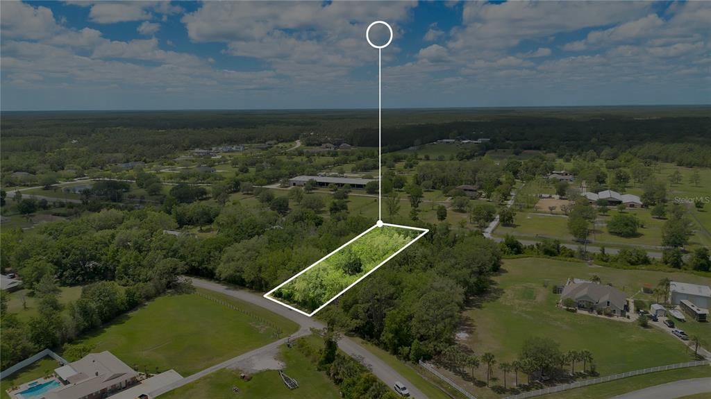 На продажу: $474,000 (2.60 acres)