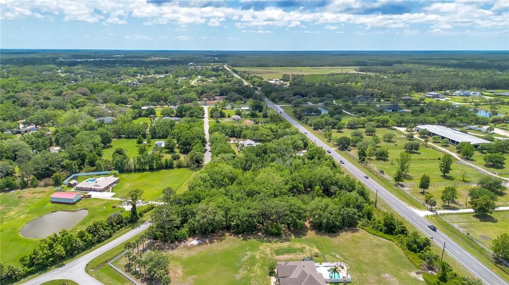 На продажу: $474,000 (2.60 acres)